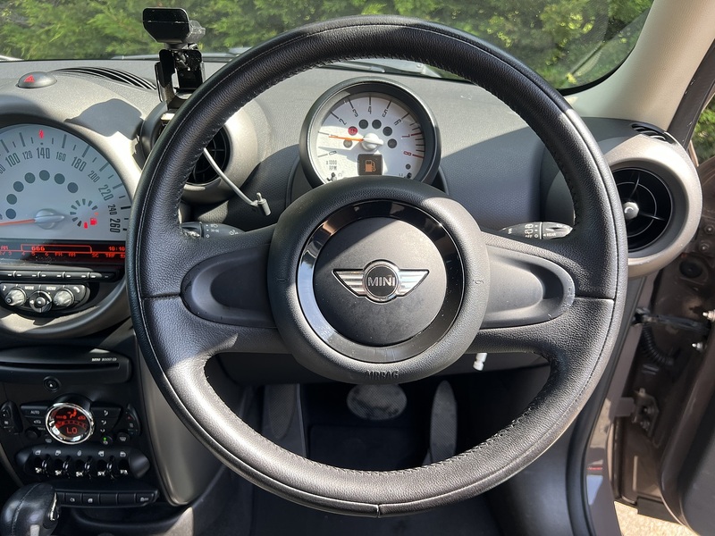 Mini Mini Countryman Cooper - U12136