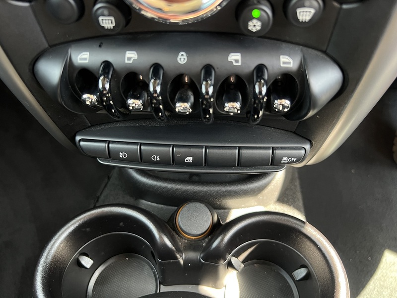Mini Mini Countryman Cooper - U12136