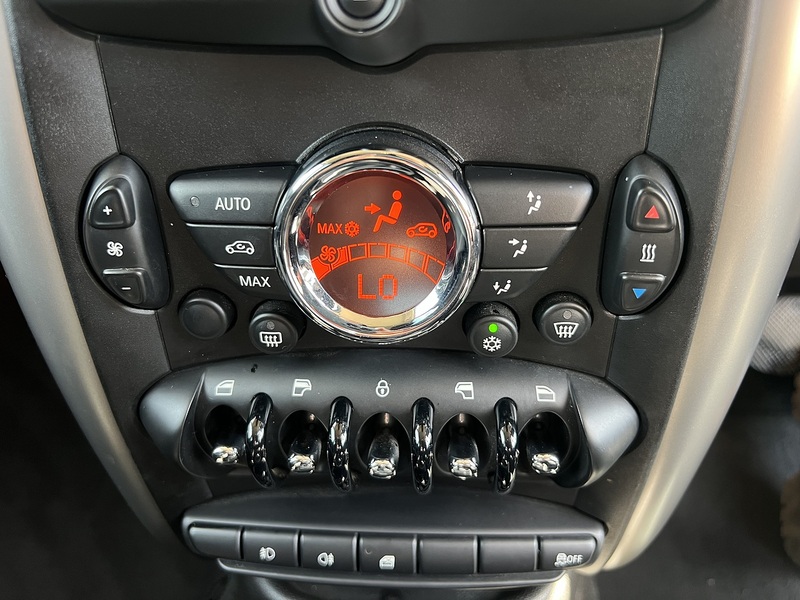 Mini Mini Countryman Cooper - U12136