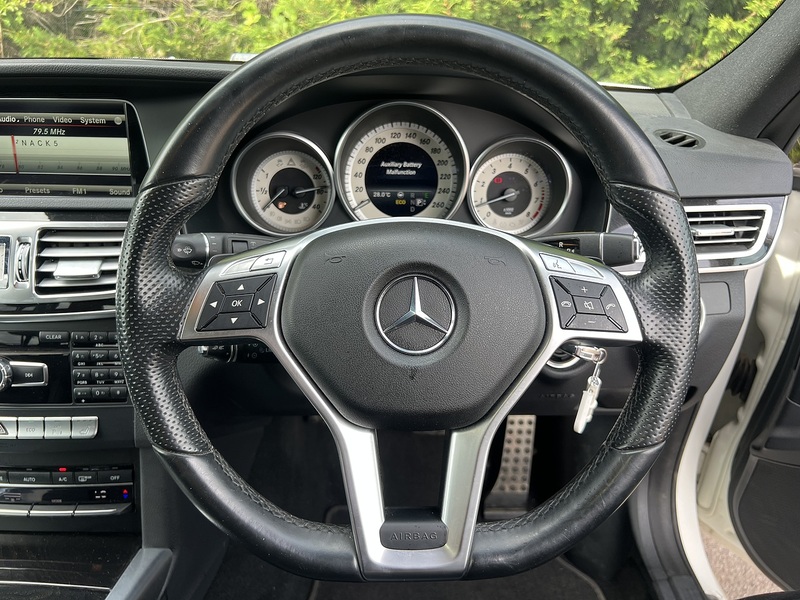 Mercedes-Benz E Class E250 Amg Line Premium - U12140