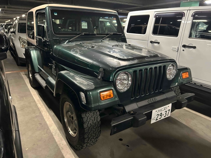 Jeep Wrangler Sahara - U12142
