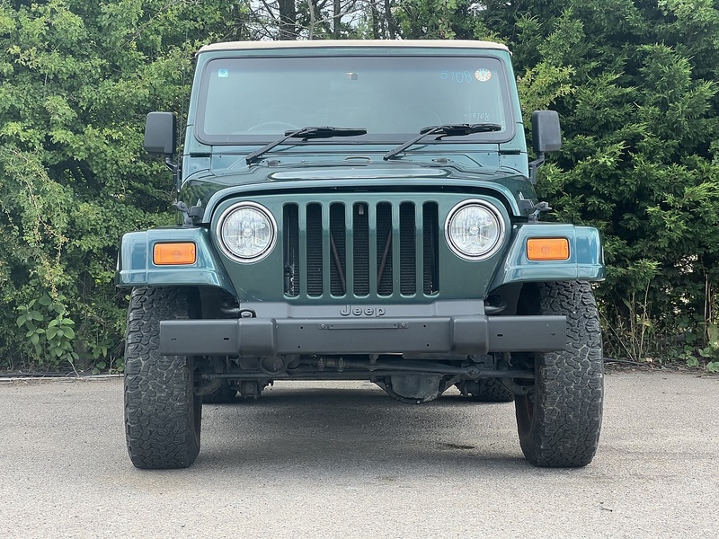 Jeep Wrangler Sahara - U12142