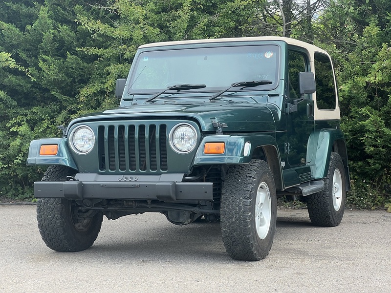 Jeep Wrangler Sahara - U12142