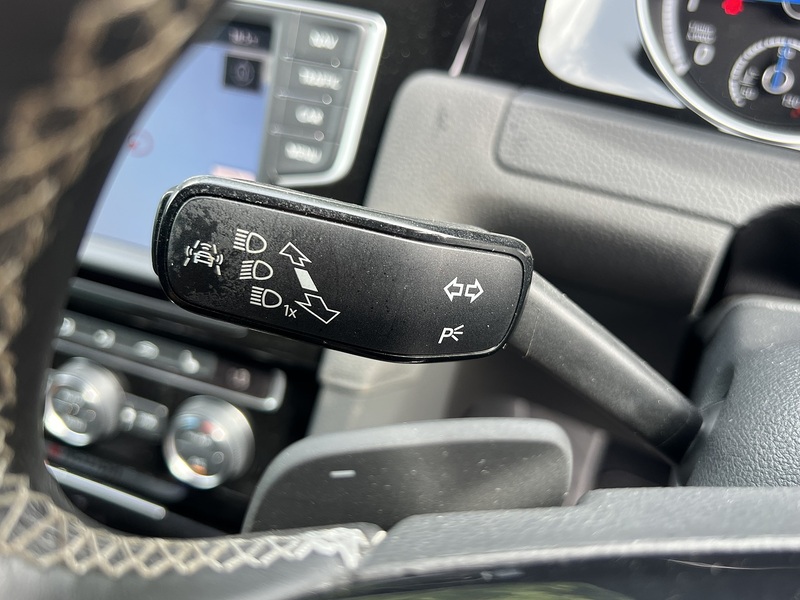 Volkswagen Golf R Dsg - U12143