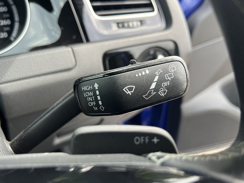 Volkswagen Golf R Dsg - U12143