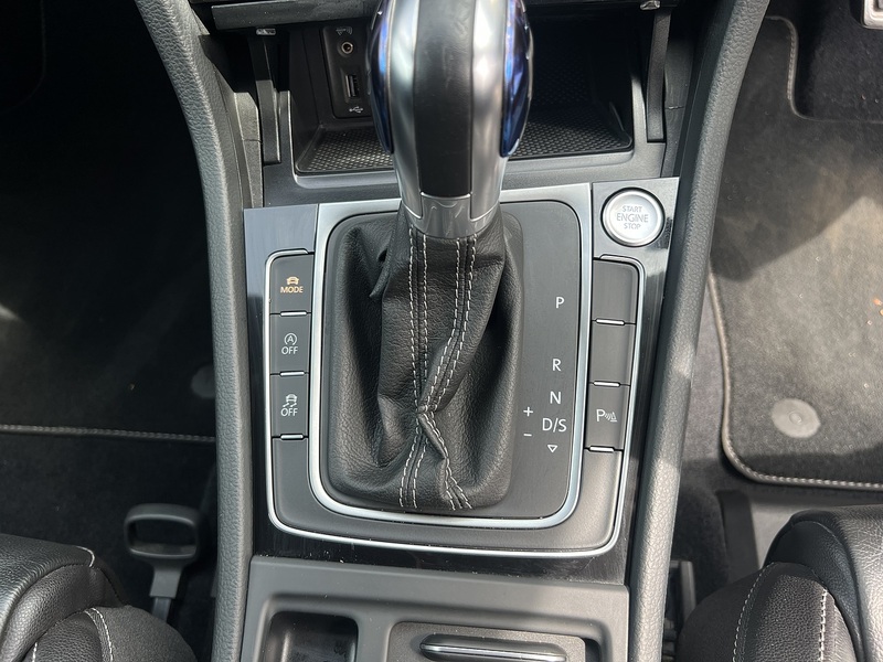 Volkswagen Golf R Dsg - U12143