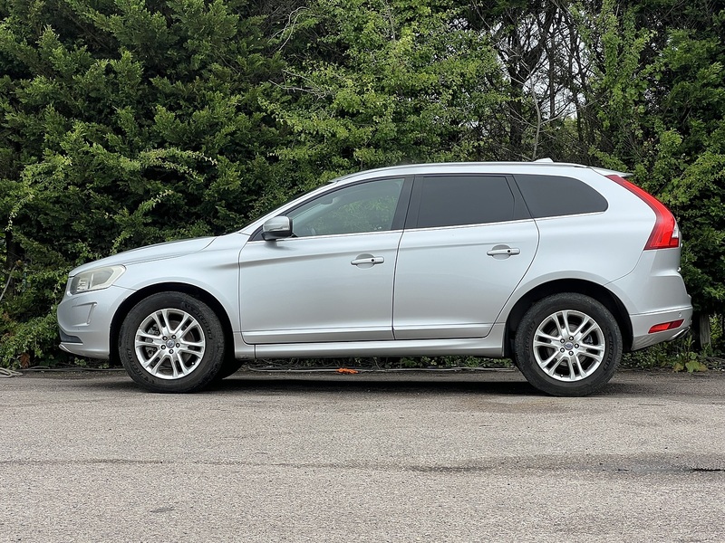 Volvo Xc60 T5 Se Lux Nav - U12144