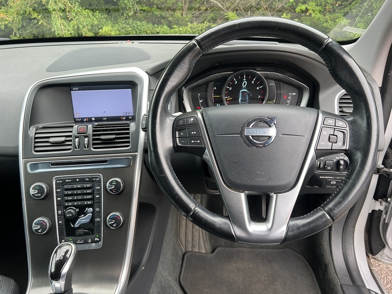 Volvo Xc60 T5 Se Lux Nav - U12144