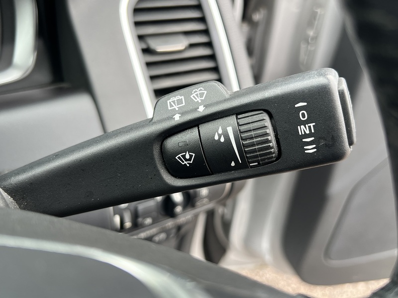 Volvo Xc60 T5 Se Lux Nav - U12144