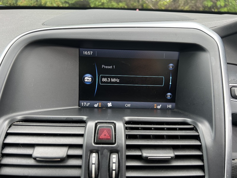 Volvo Xc60 T5 Se Lux Nav - U12144