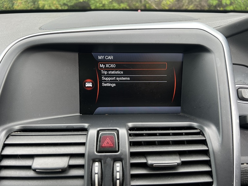 Volvo Xc60 T5 Se Lux Nav - U12144