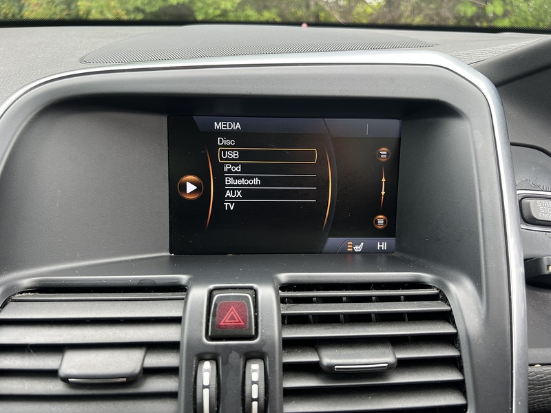 Volvo Xc60 T5 Se Lux Nav - U12144
