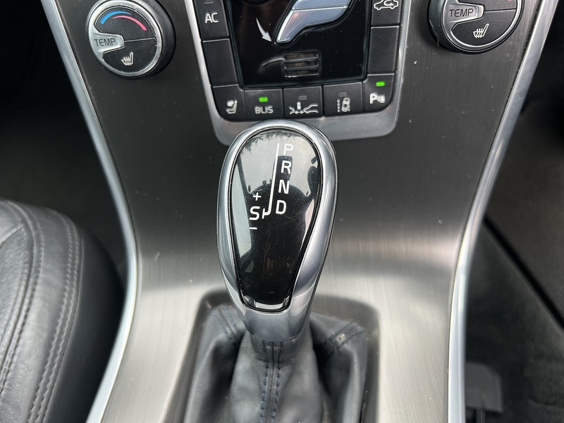 Volvo Xc60 T5 Se Lux Nav - U12144