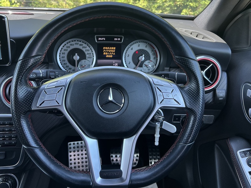 Mercedes-Benz A-Class A200 Amg Night Edition - U12145