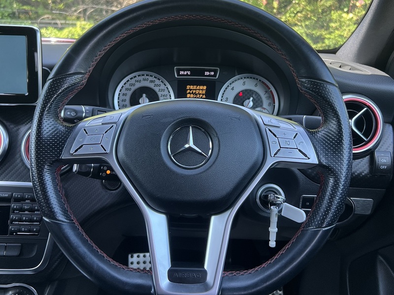 Mercedes-Benz A-Class A200 Amg Night Edition - U12145