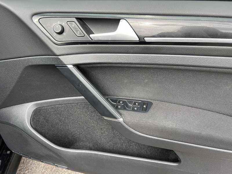 Volkswagen Golf GTI - U12147