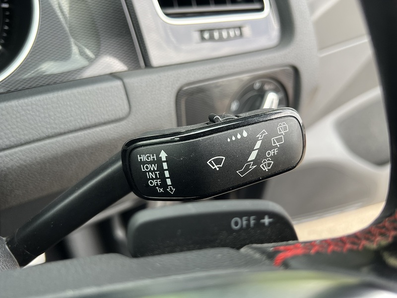 Volkswagen Golf GTI - U12147