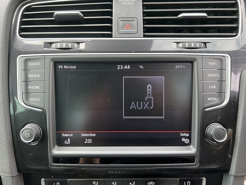 Volkswagen Golf GTI - U12147