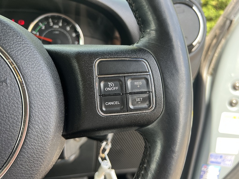 Jeep Wrangler Unlimited Sahara - U12148
