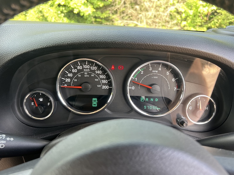 Jeep Wrangler Unlimited Sahara - U12148
