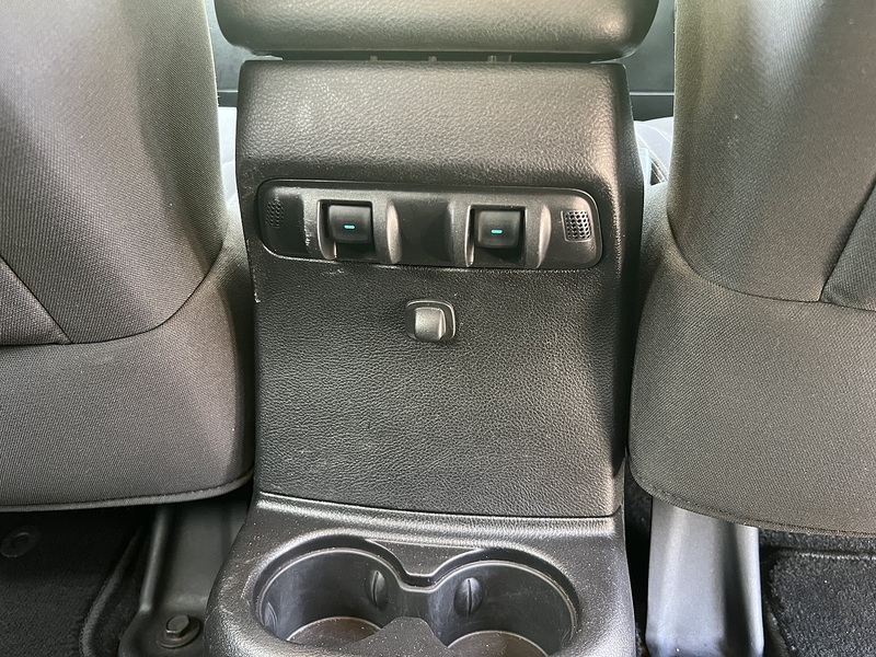 Jeep Wrangler Unlimited Sahara - U12148