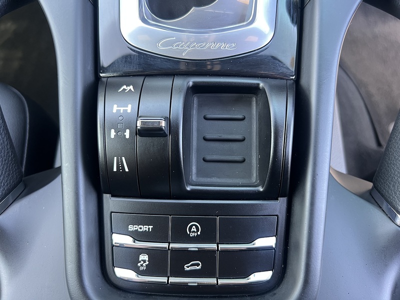 Porsche Cayenne V6 Tiptronic - U12152