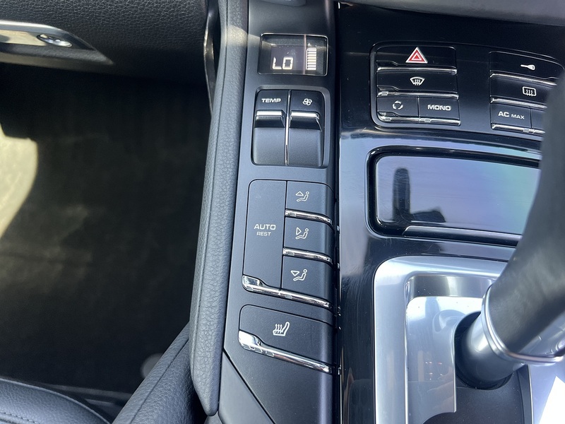 Porsche Cayenne V6 Tiptronic - U12152