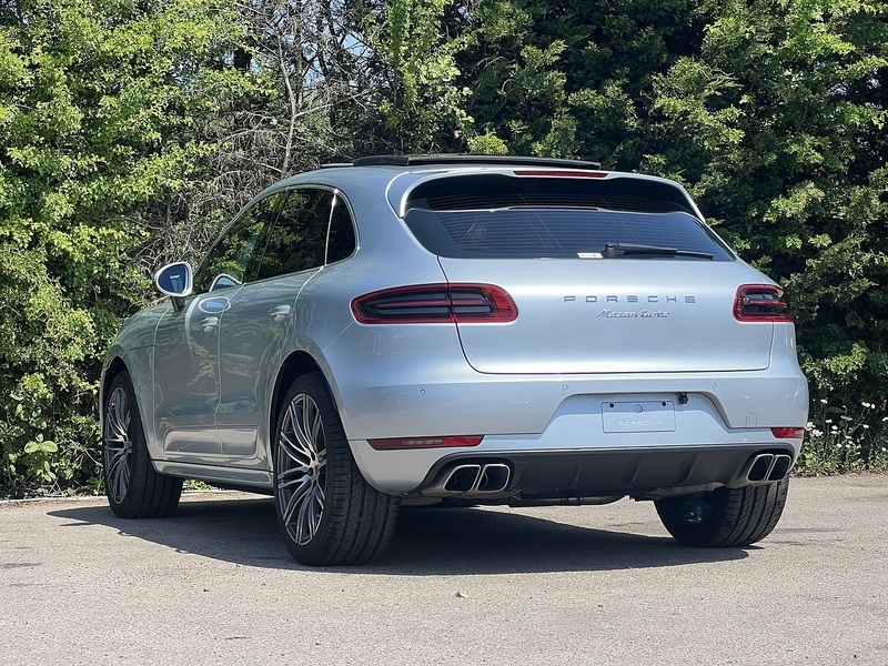 Porsche Macan Turbo Pdk - U12154