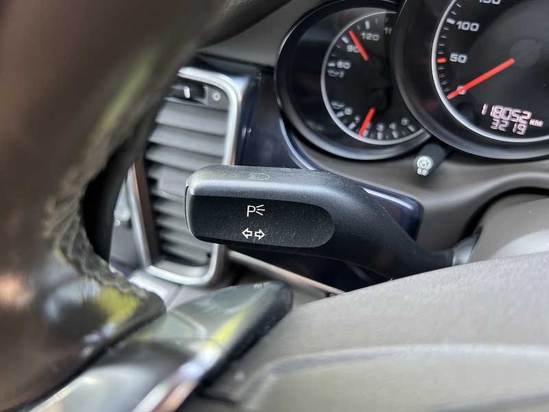 Porsche Panamera V6 Pdk - U12155