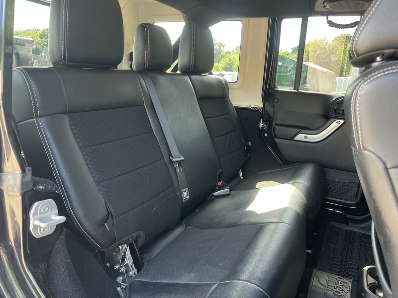 Jeep Wrangler Rubicon Unlimited - U12156