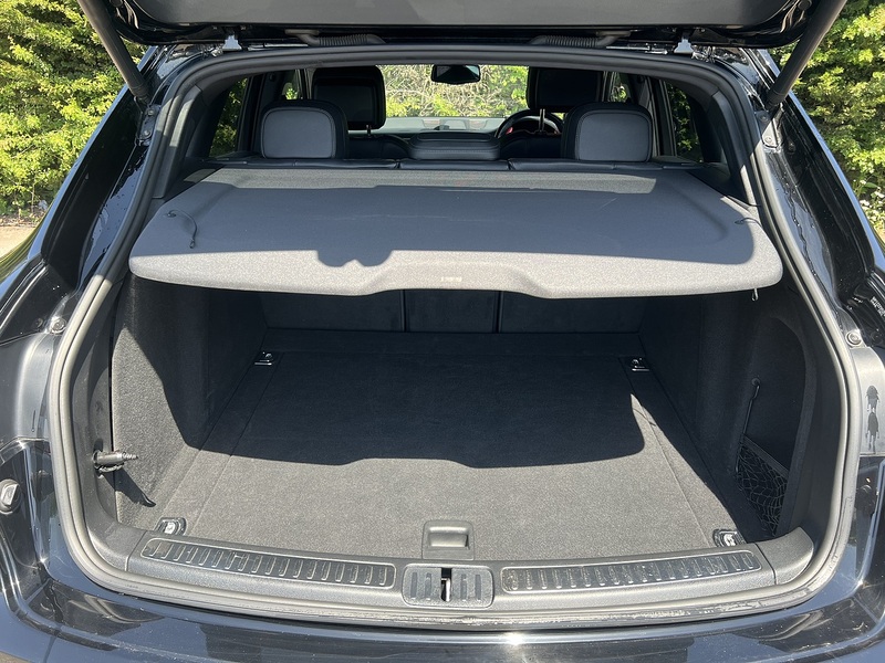 Porsche Macan Pdk - U12157