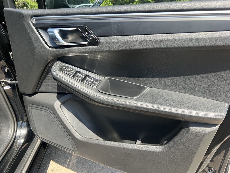 Porsche Macan Pdk - U12157