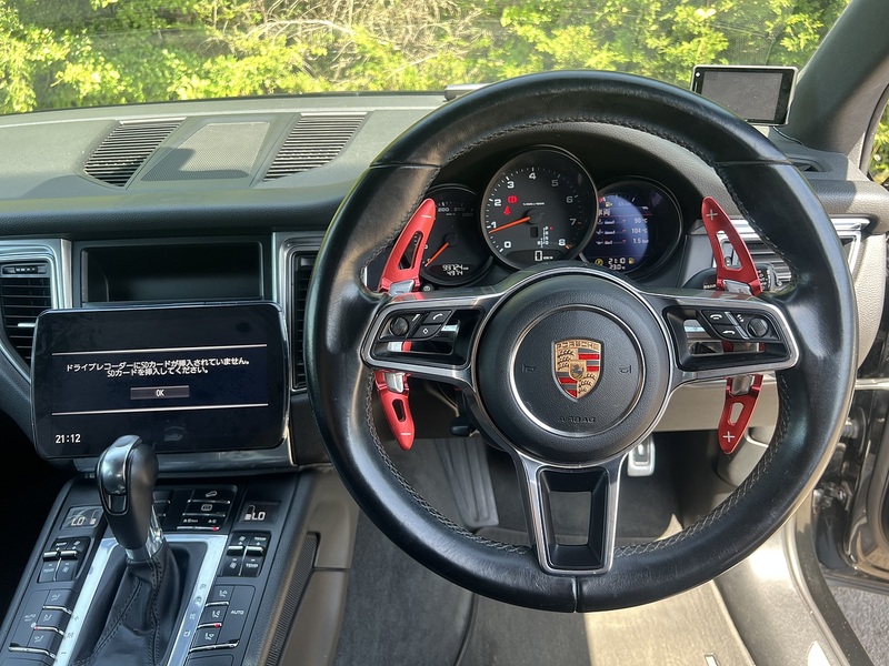 Porsche Macan Pdk - U12157