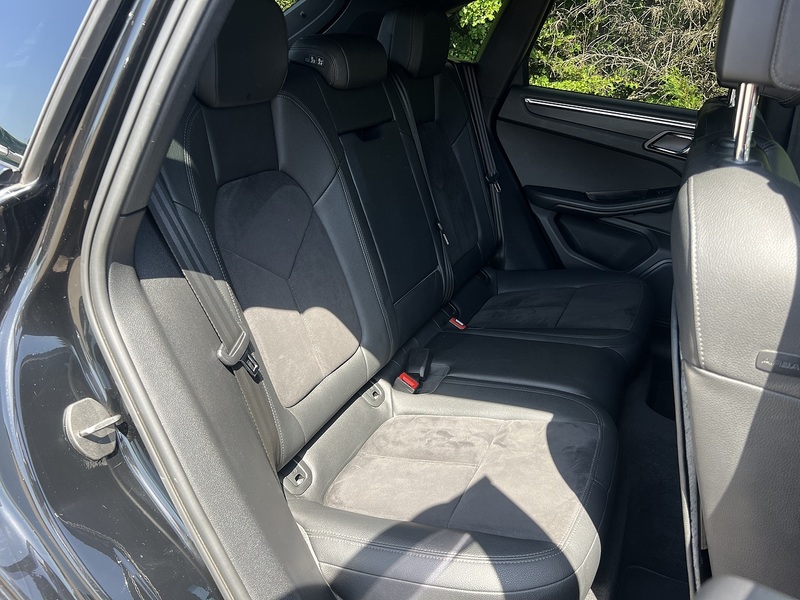 Porsche Macan Pdk - U12157