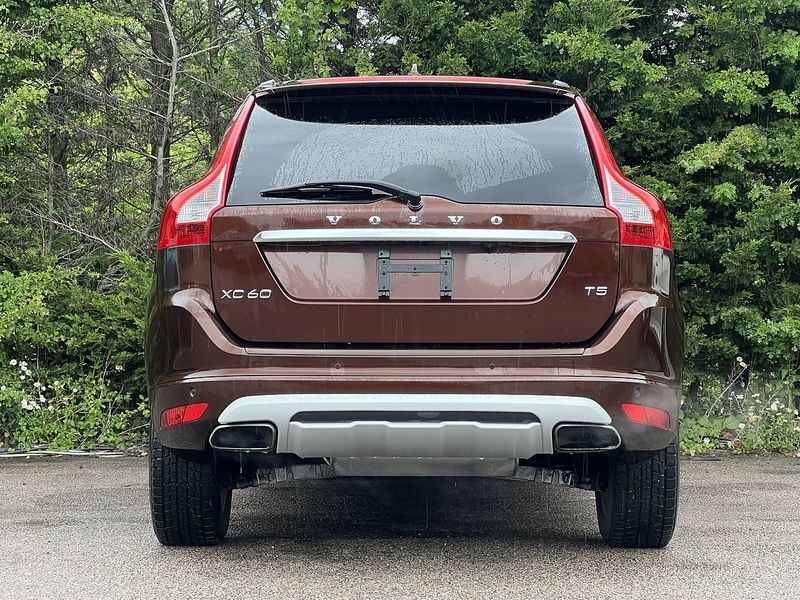 Volvo Xc60 T5 Se Lux Nav - U12161