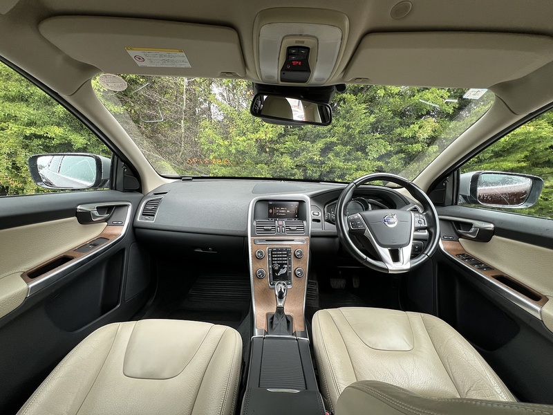 Volvo Xc60 T5 Se Lux Nav - U12161