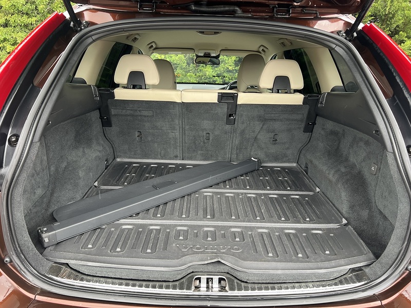 Volvo Xc60 T5 Se Lux Nav - U12161