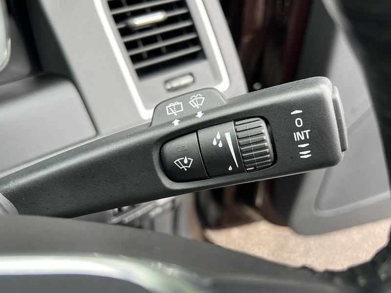 Volvo Xc60 T5 Se Lux Nav - U12161