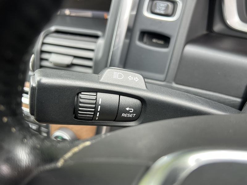 Volvo Xc60 T5 Se Lux Nav - U12161