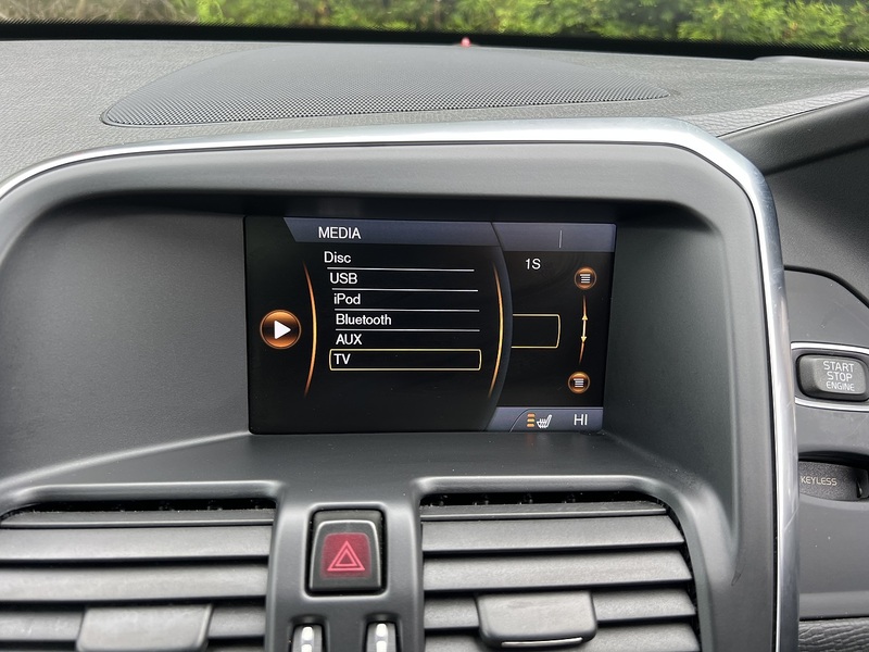 Volvo Xc60 T5 Se Lux Nav - U12161