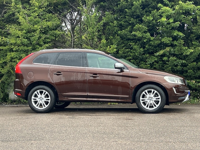 Volvo Xc60 T5 Se Lux Nav - U12161