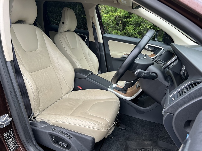 Volvo Xc60 T5 Se Lux Nav - U12161