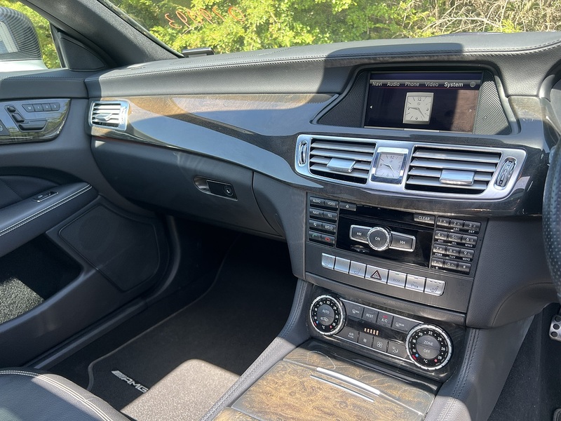 Mercedes-Benz Cls Cls350 Amg Sport - U12162