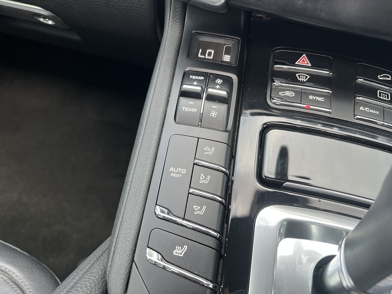 Porsche Cayenne V6 Tiptronic - U12165