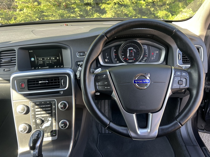 Volvo V60 D4 Se Lux Nav - U12166