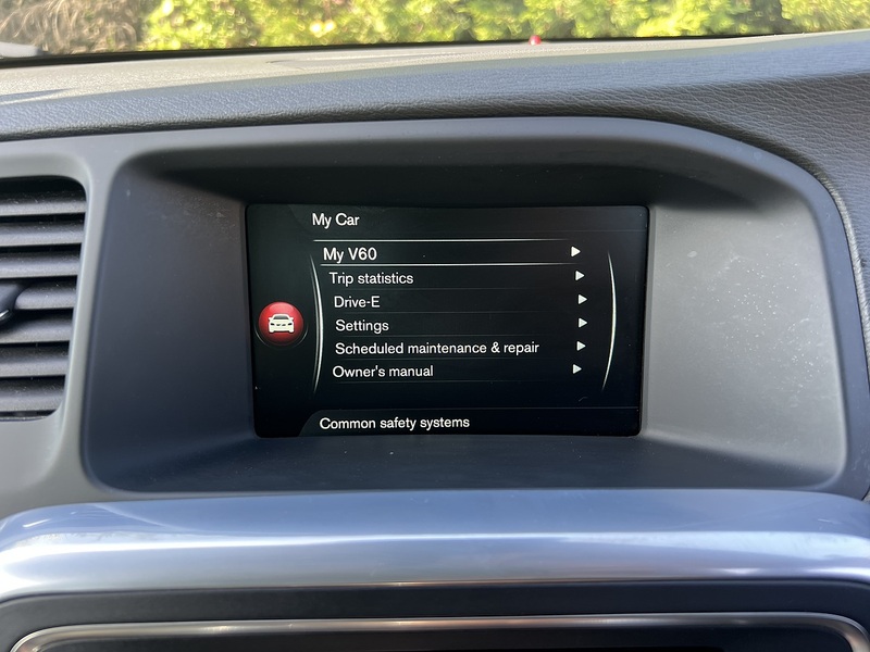 Volvo V60 D4 Se Lux Nav - U12166