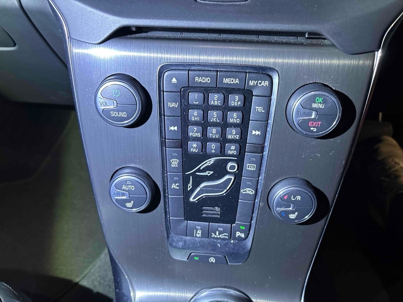 Volvo V40 T4 Se Lux Nav - U12167