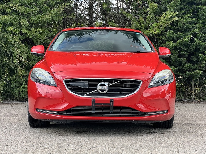 Volvo V40 T4 Se Lux Nav - U12167