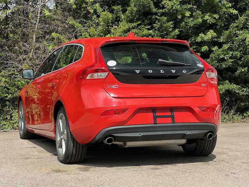 Volvo V40 T4 Se Lux Nav - U12167