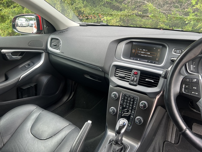 Volvo V40 T4 Se Lux Nav - U12167